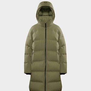 NEW Aritzia Super Puff ₂O Long